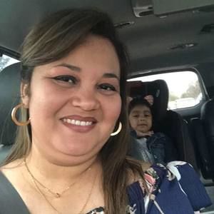 Meet your Posher, Mireya